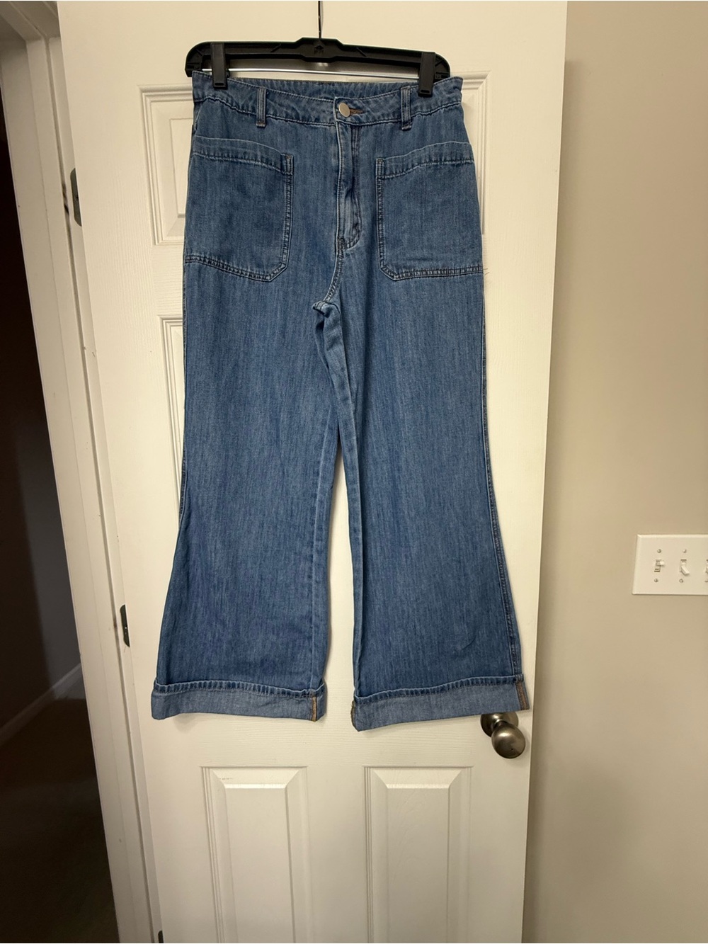 High-Rise Wide-Leg Women’s Jeans in Medium Blue